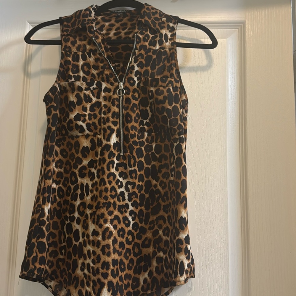 Express leopard print top